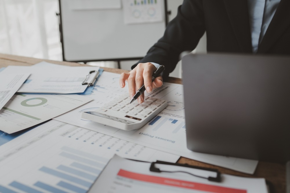 Finanzberater bei der Kalkulation